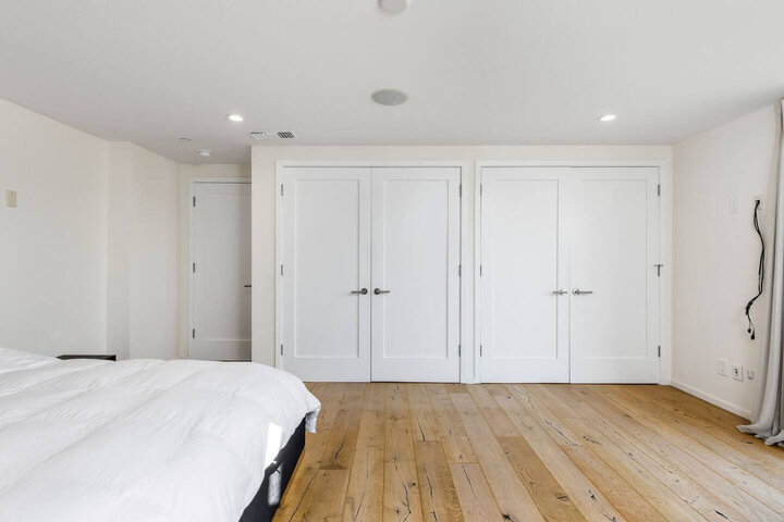 House in Beverly Hills, US