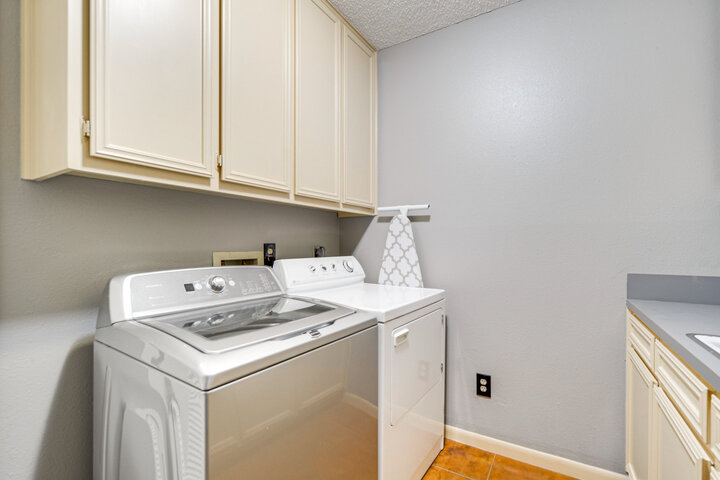 House in Spicewood, US