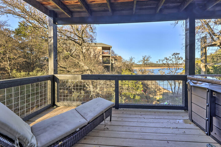House in Spicewood, US