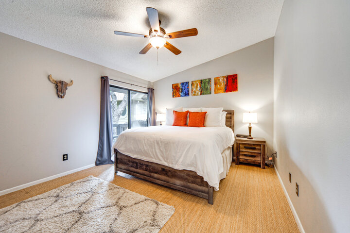 House in Spicewood, US