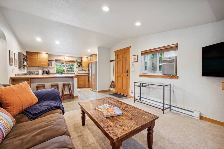 Rental unit in Golden, US