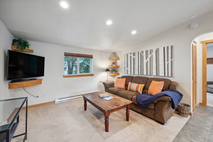 Rental unit in Golden, US