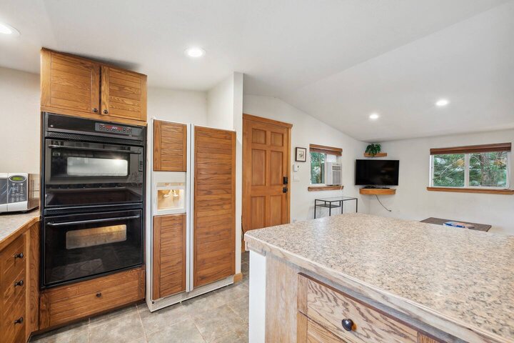 Rental unit in Golden, US