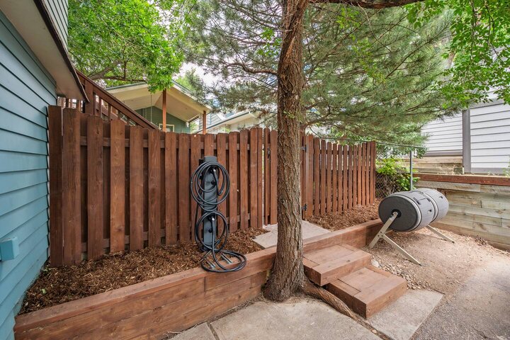 Rental unit in Golden, US