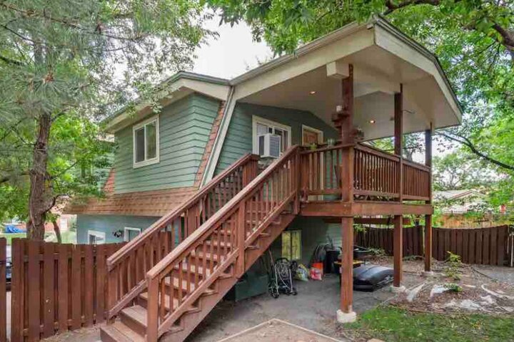 Rental unit in Golden, US