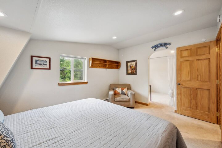 Rental unit in Golden, US