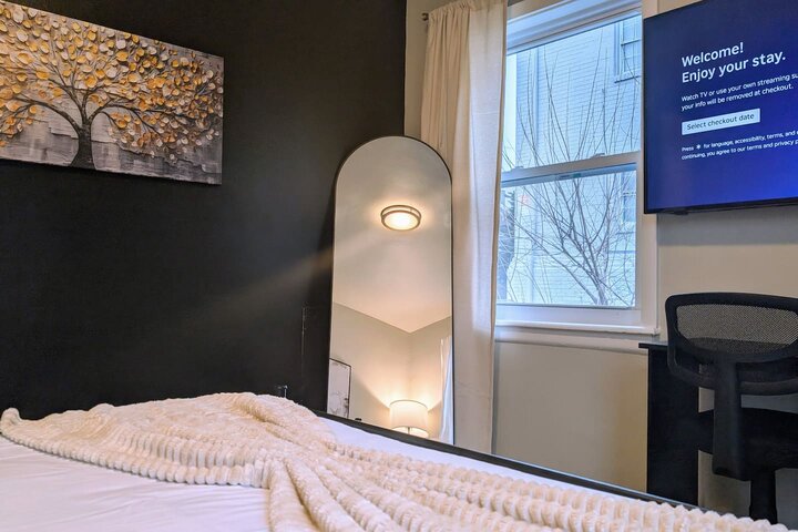 Rental unit in Alexandria, US