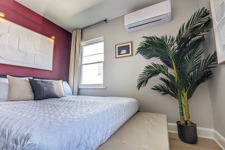 Rental unit in Alexandria, US