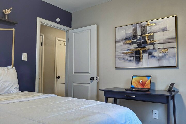 Rental unit in Alexandria, US