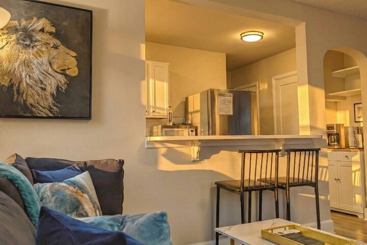 Rental unit in Alexandria, US