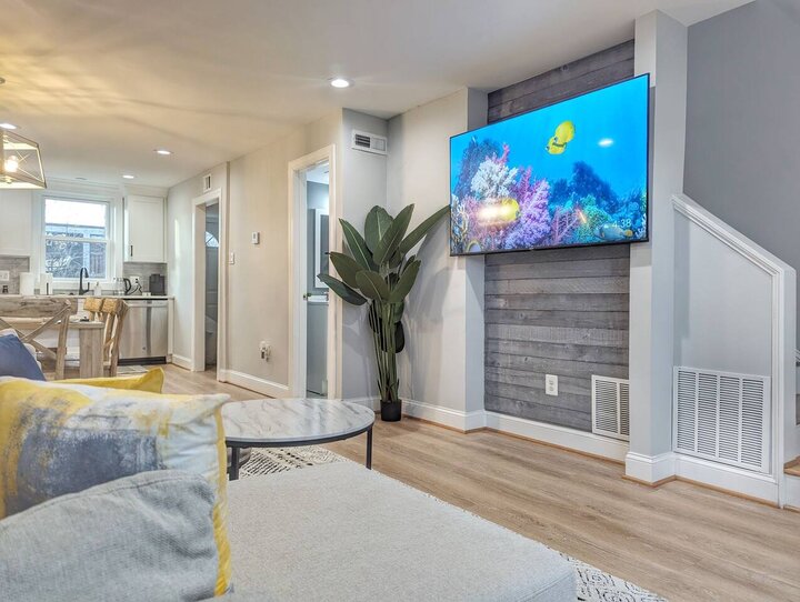 Home in Alexandria, US