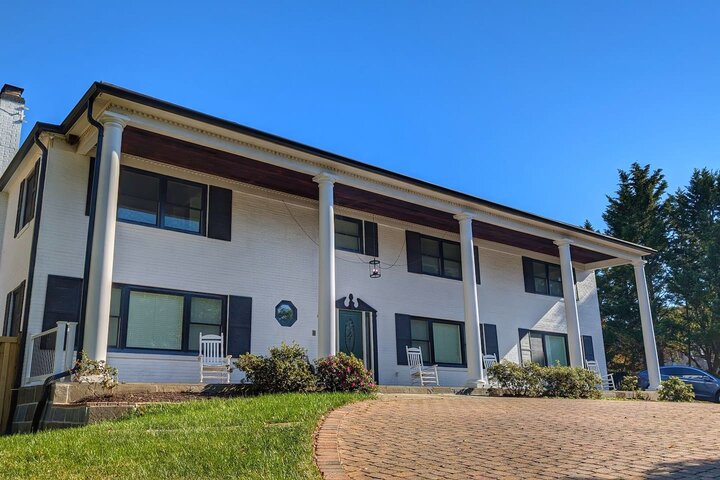 Home in Alexandria, US