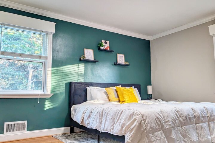 Home in Alexandria, US