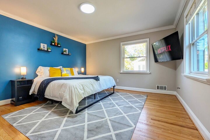 Home in Alexandria, US