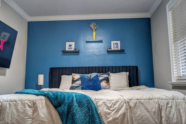 Home in Alexandria, US