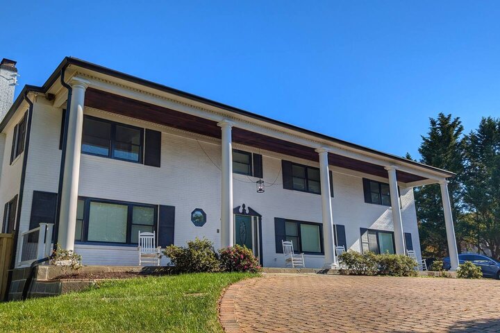 Home in Alexandria, US