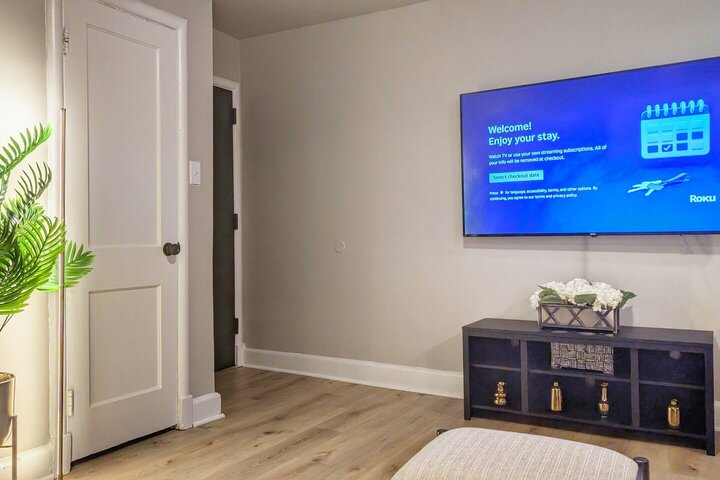 Rental unit in Alexandria, US