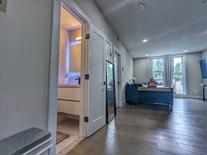 Rental unit in Washington, US