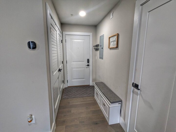 Rental unit in Washington, US