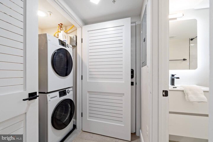 Rental unit in Washington, US