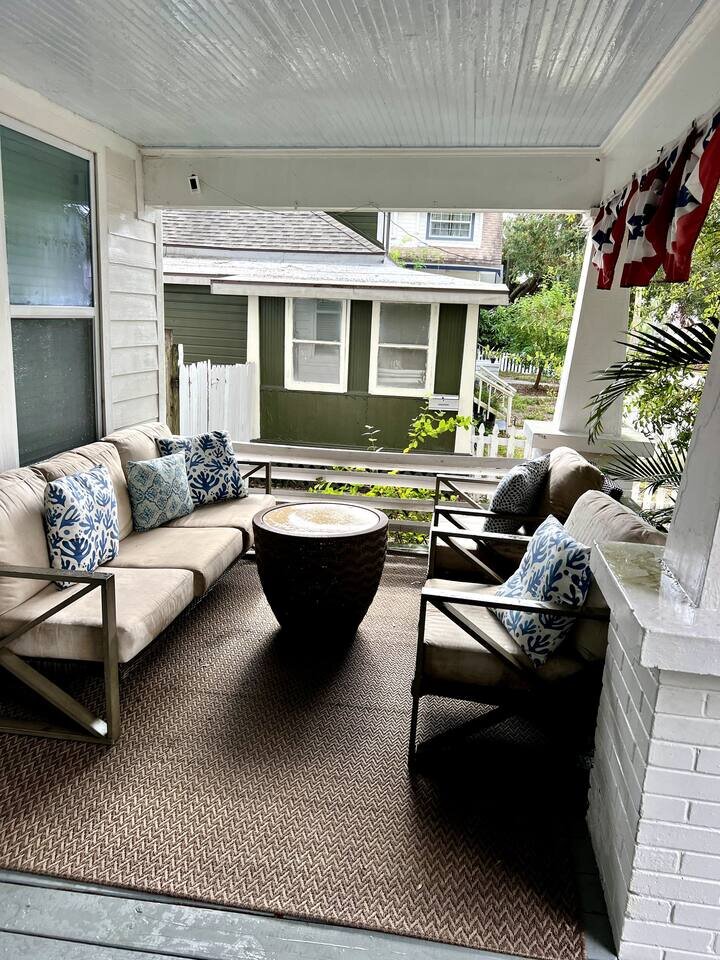 Rental unit in St. Petersburg, US