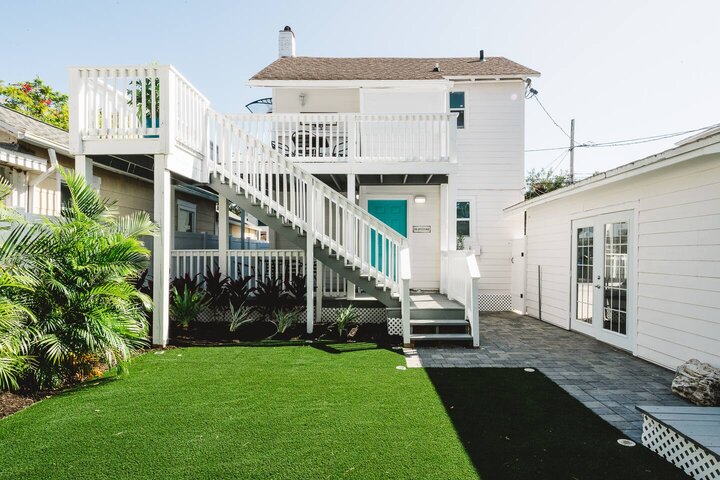 Rental unit in St. Petersburg, US