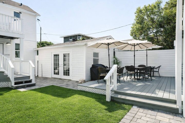 Rental unit in St. Petersburg, US