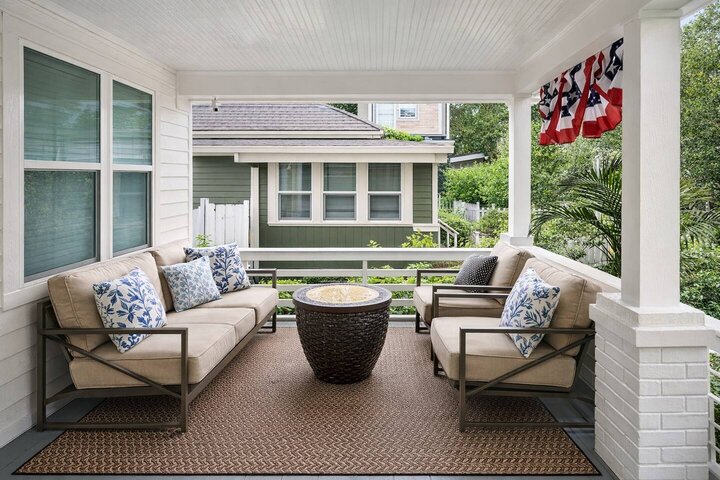 Rental unit in St. Petersburg, US