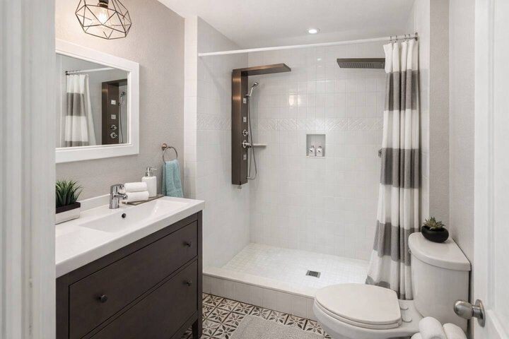 Rental unit in St. Petersburg, US