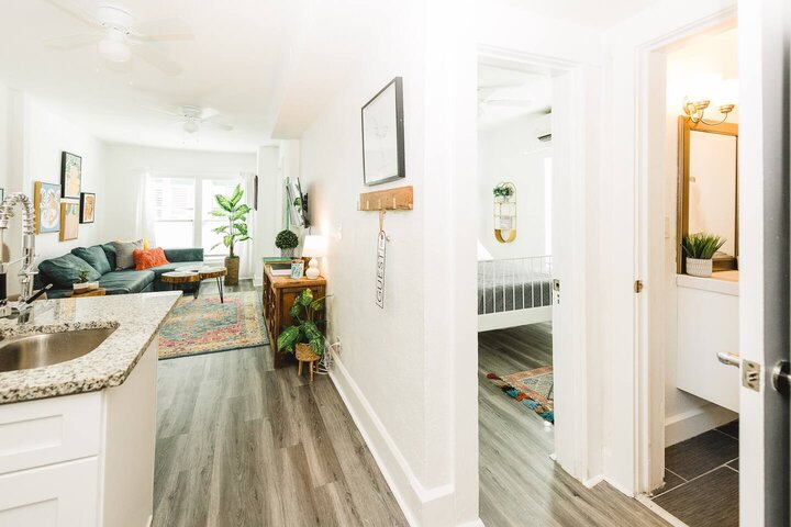 Rental unit in St. Petersburg, US