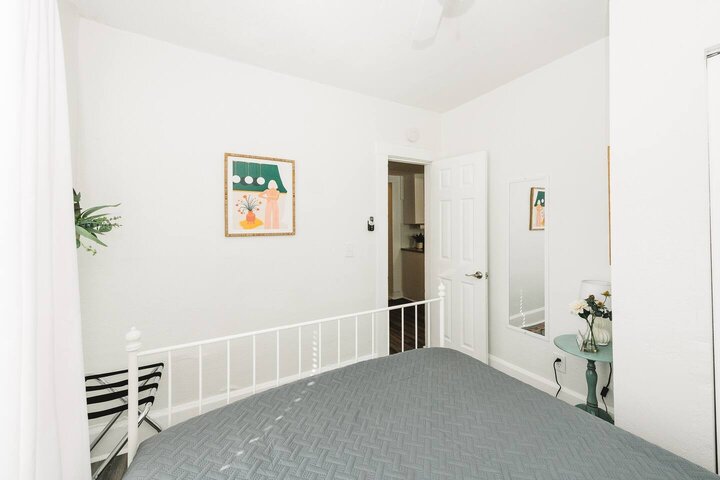 Rental unit in St. Petersburg, US