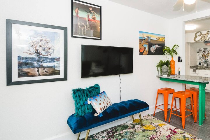 Rental unit in St. Petersburg, US