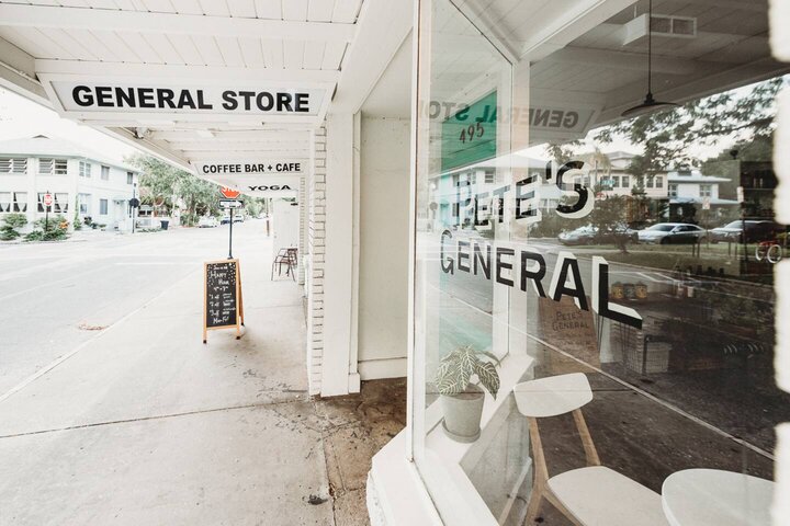 Rental unit in St. Petersburg, US