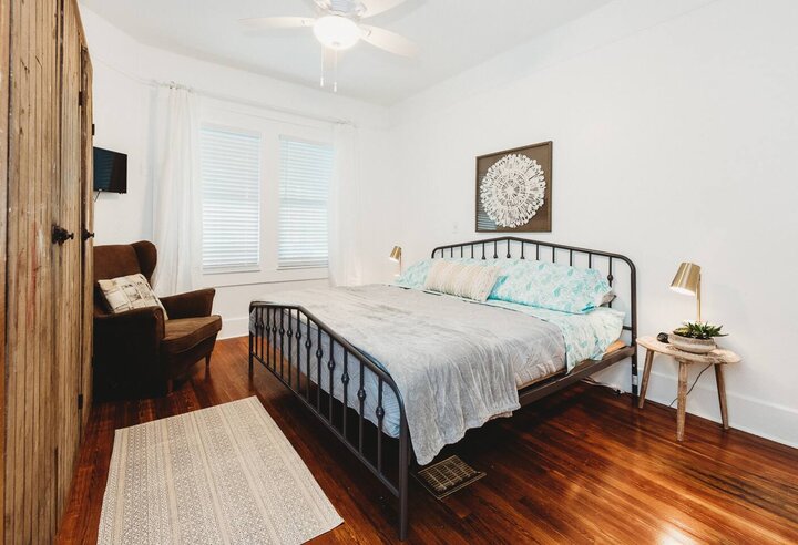 Rental unit in St. Petersburg, US