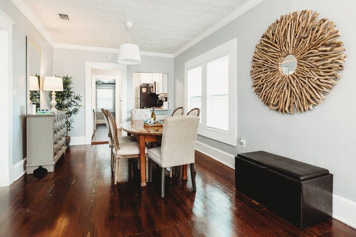 Rental unit in St. Petersburg, US