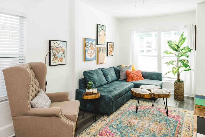 Rental unit in St. Petersburg, US