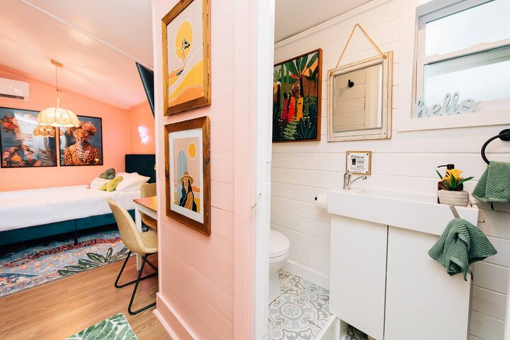 Tiny home in Tampa, US