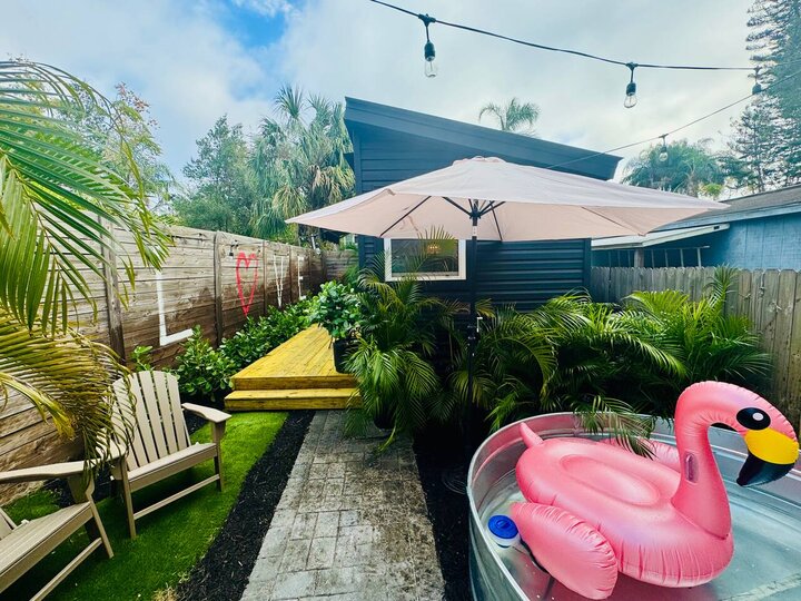 Tiny home in Tampa, US