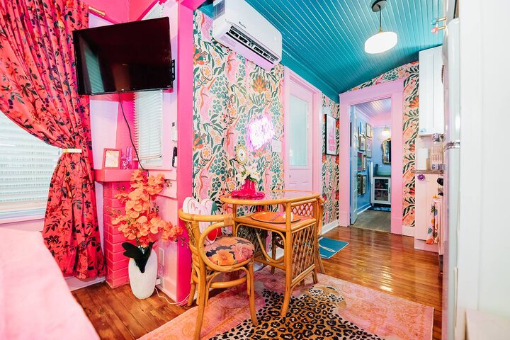 Rental unit in St. Petersburg, US