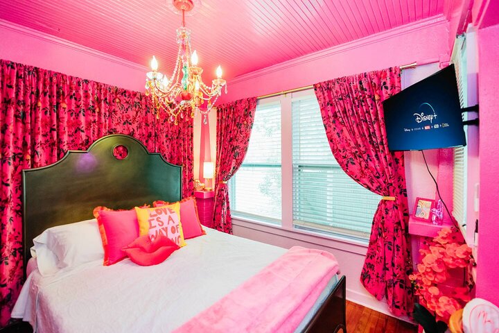 Rental unit in St. Petersburg, US