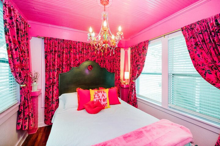 Rental unit in St. Petersburg, US