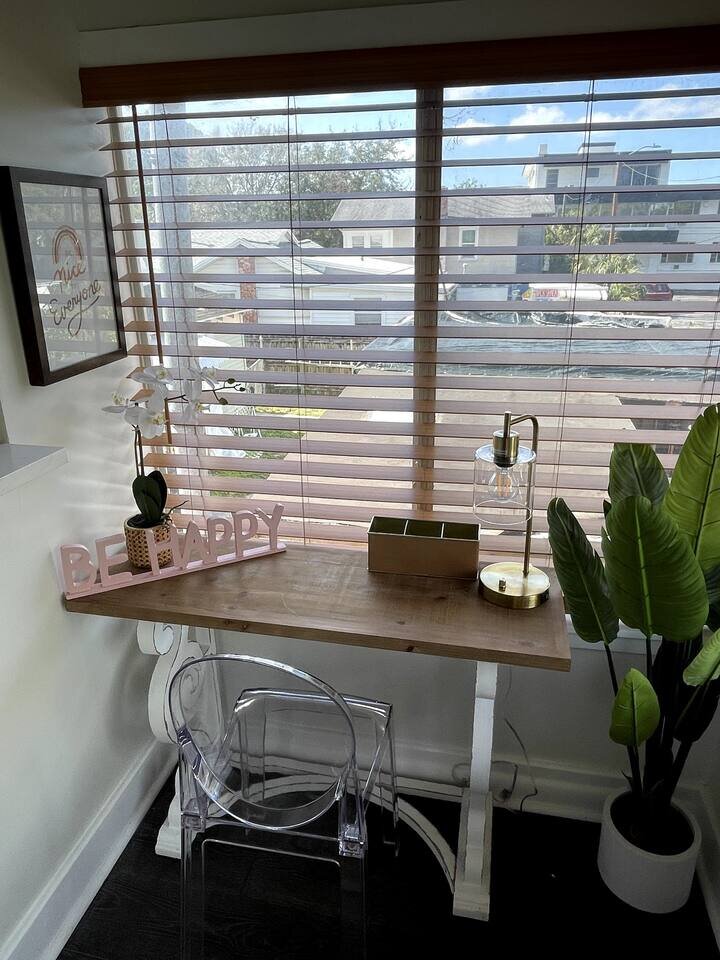 Rental unit in St. Petersburg, US