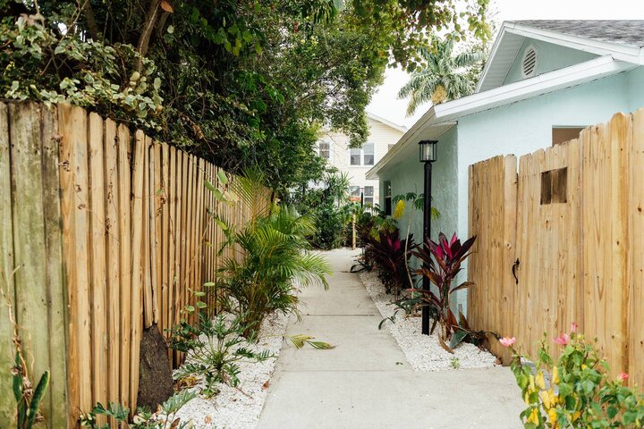 Rental unit in St. Petersburg, US