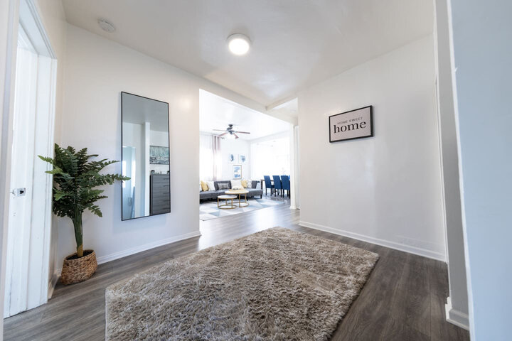 House in Long Beach, US