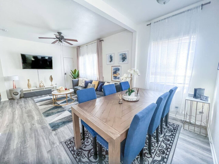 House in Long Beach, US