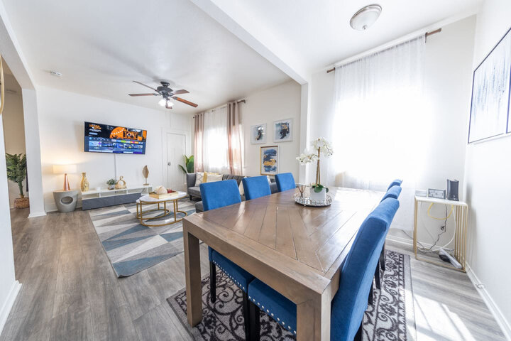 House in Long Beach, US