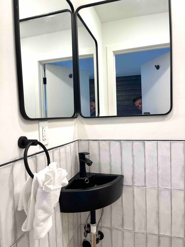 Guest house in Washington, US