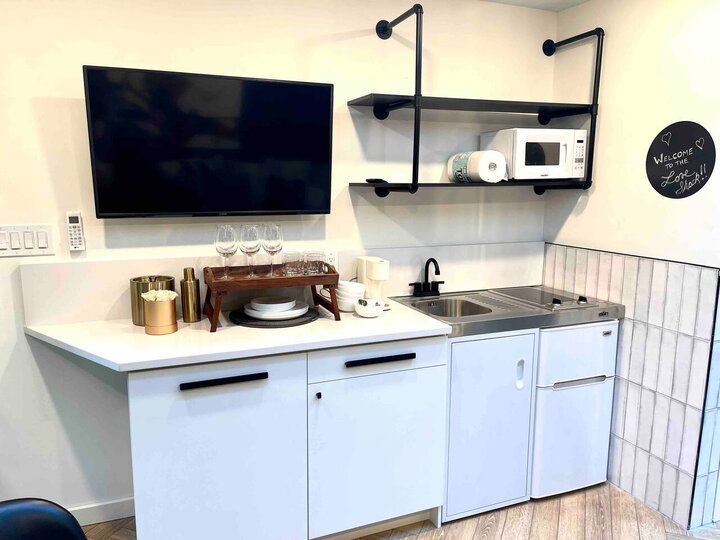 Guest house in Washington, US