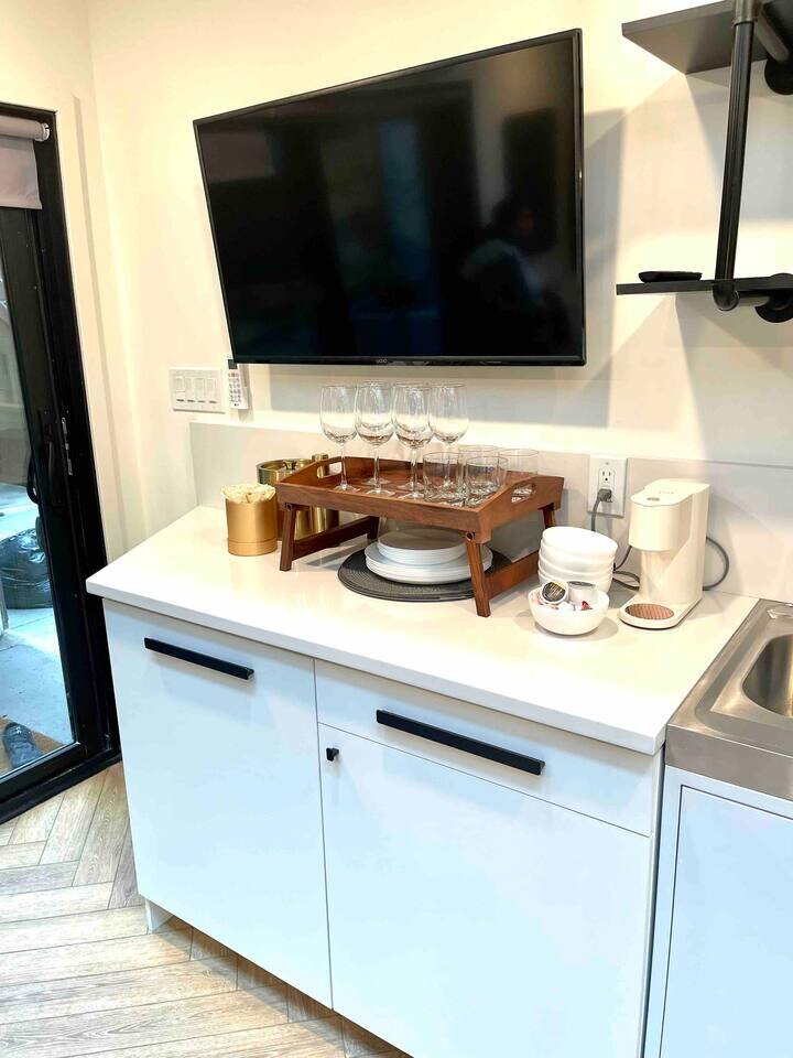 Guest house in Washington, US