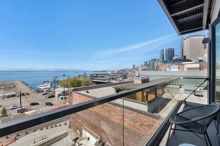 Apartment in Seattle, US